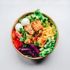 健康沙拉美食俯拍